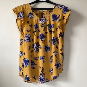 Blu Pepper sheer top size M